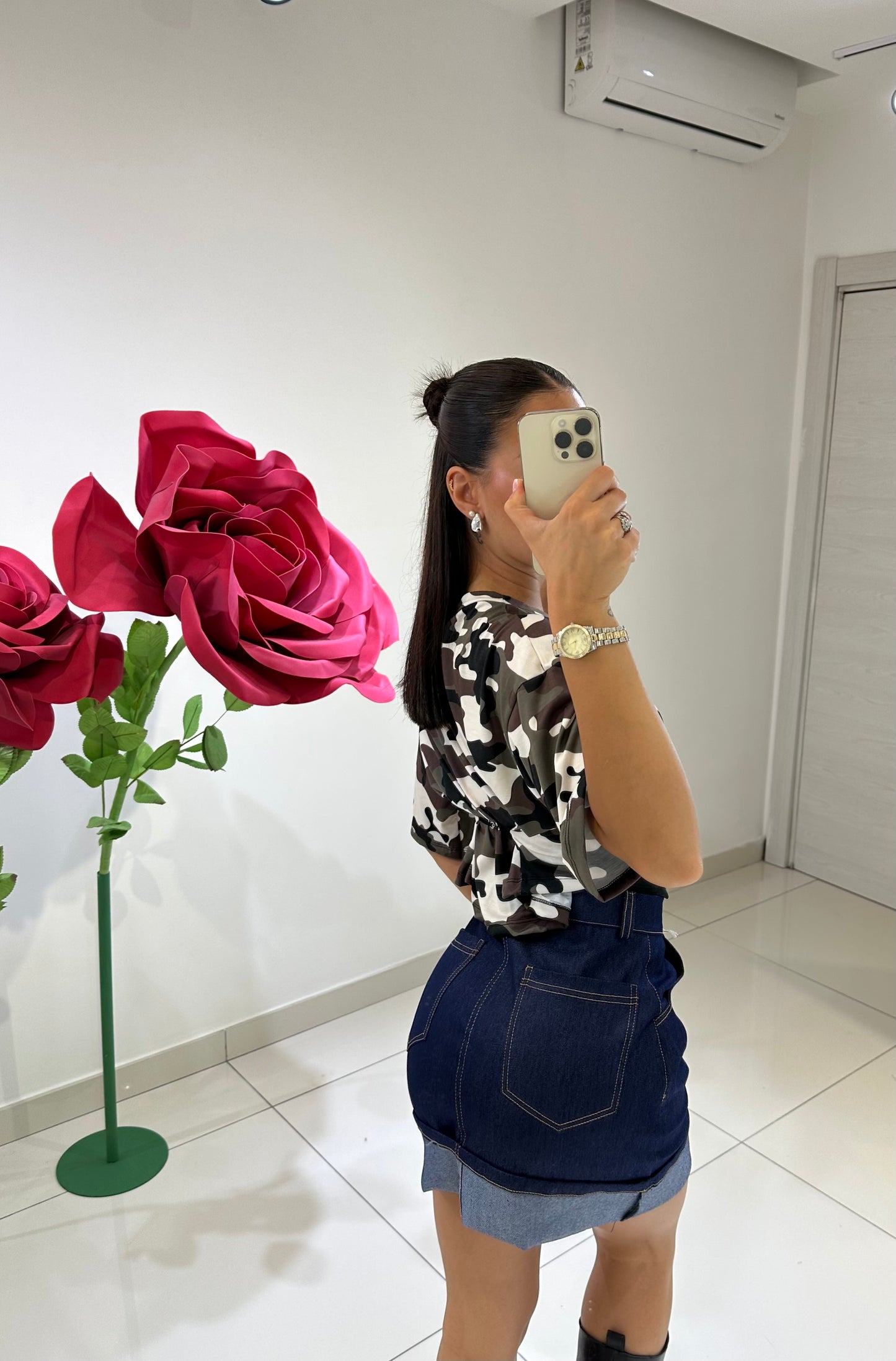 T-shirt Zoe Fantasy Crop