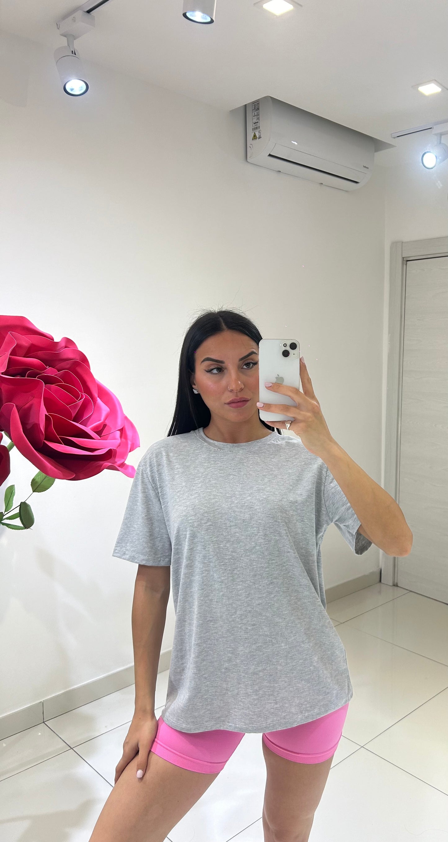 T-shirt Over Basic