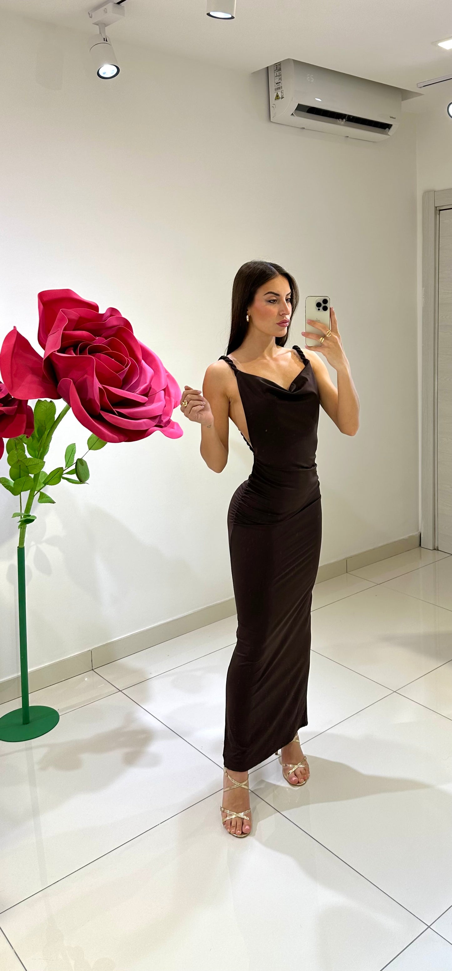 Abito Debora
