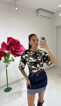 T-shirt Zoe Fantasy Crop