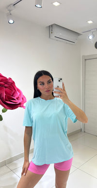 T-shirt Over Basic