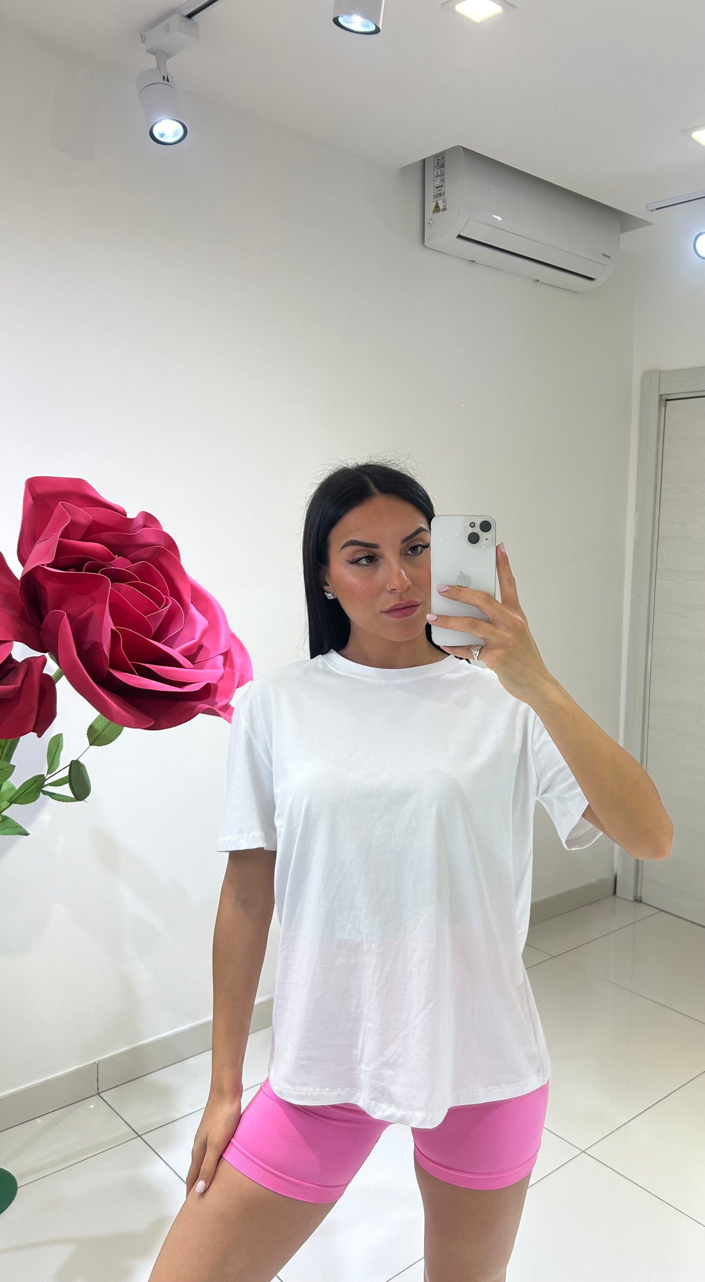 T-shirt Over Basic
