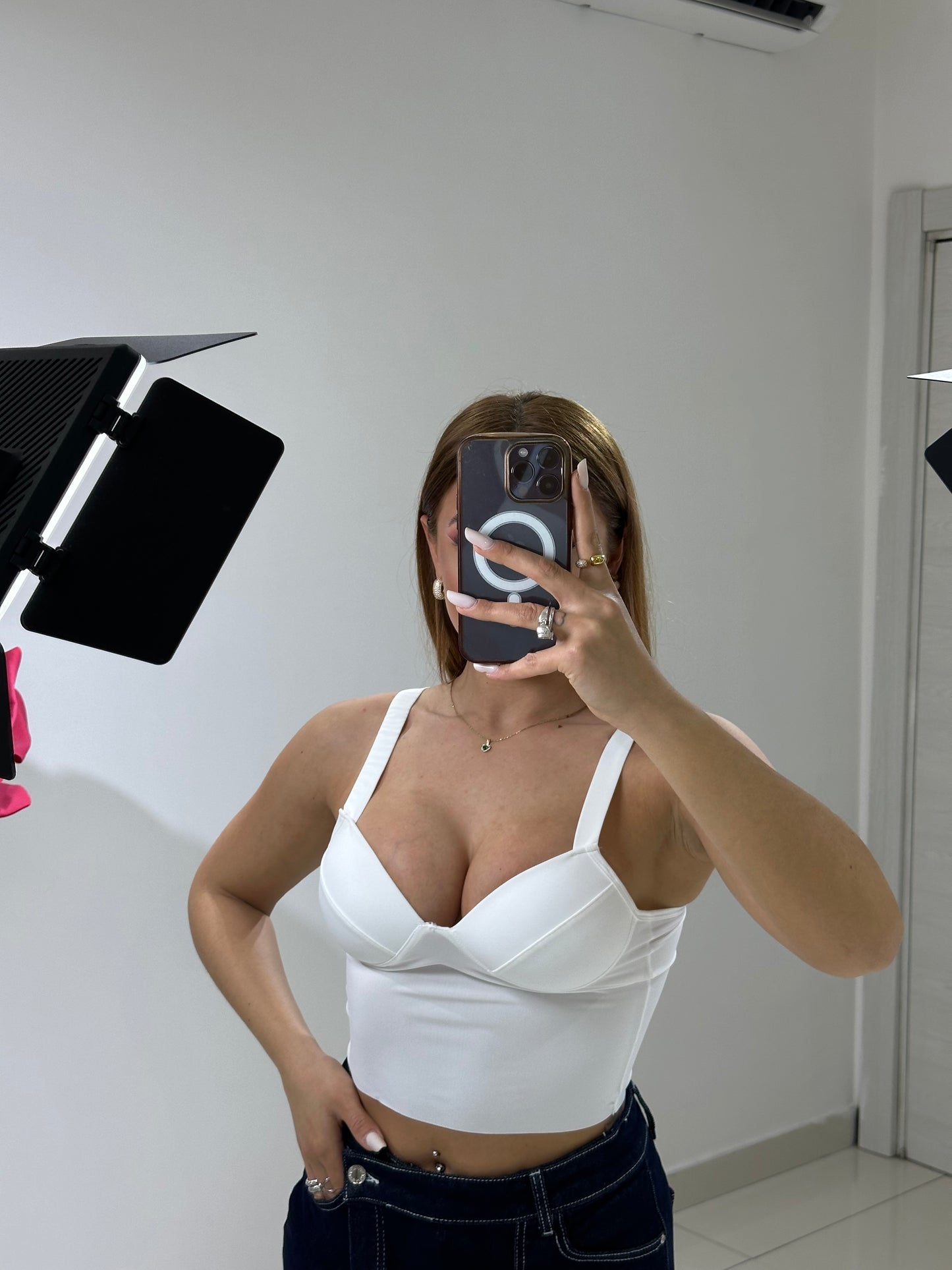 Top Sara