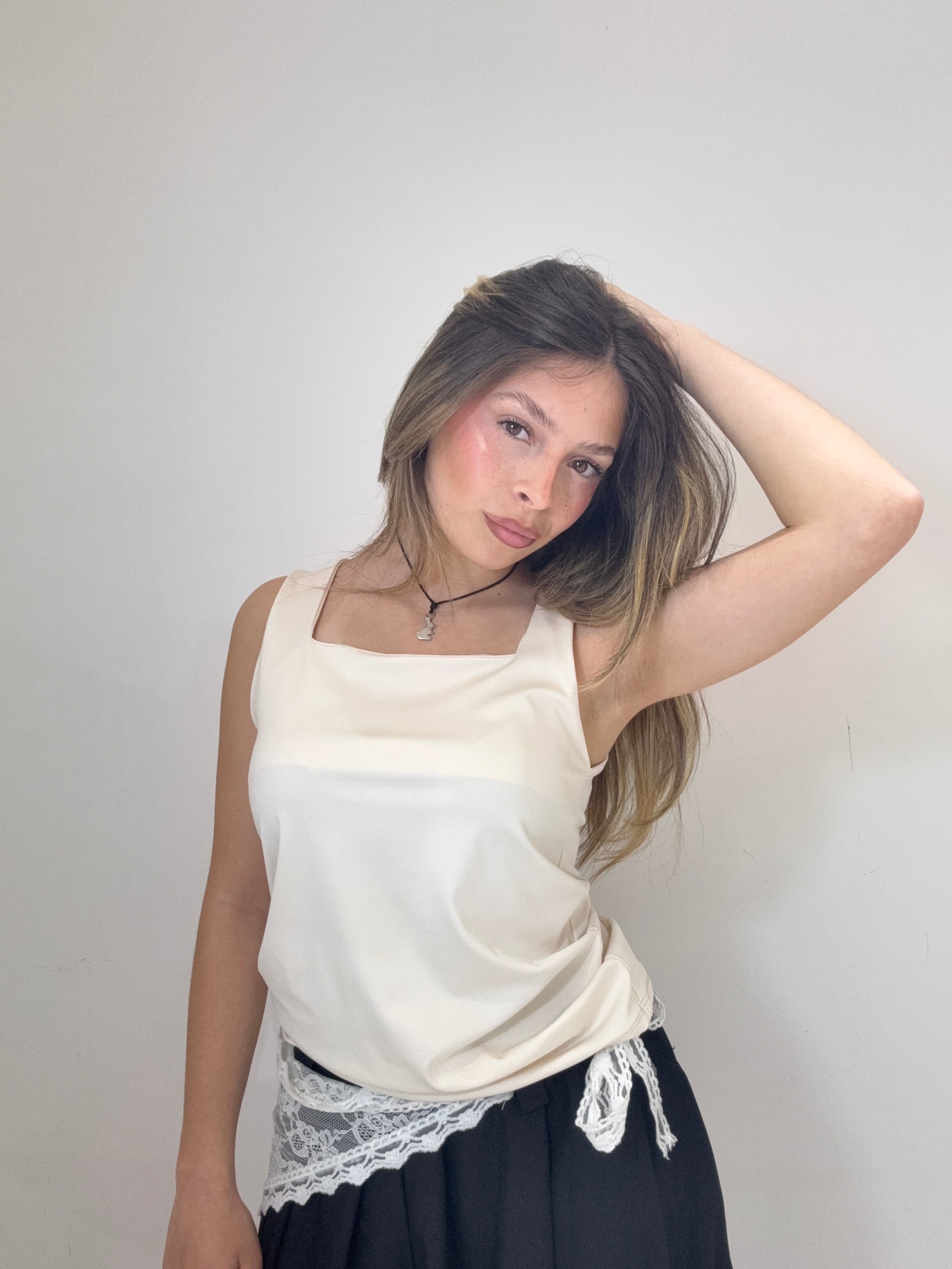 Canotta Arial