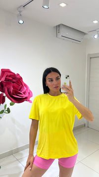 T-shirt Over Basic