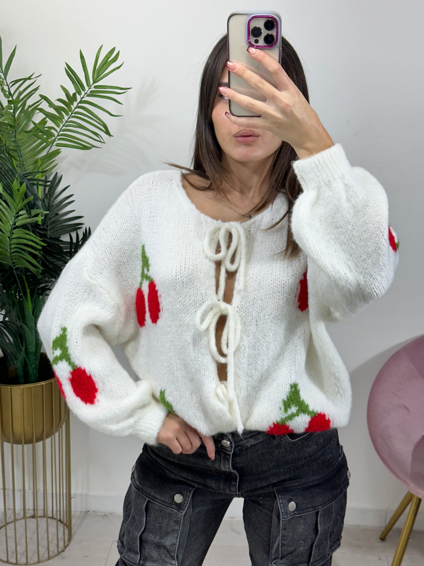 Cardigan Cherry