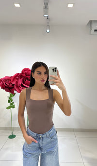 Body Square Summer