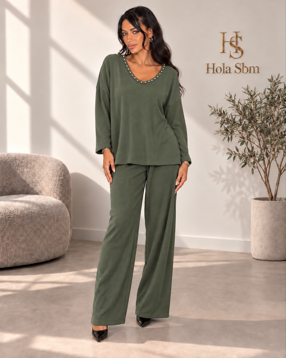 Coordset Serlina a costine Verde militare con borchiette sullo scollo