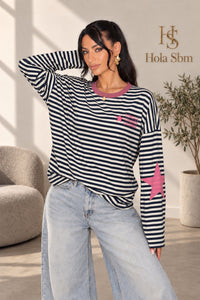 Maglia Starline, variante Blu/Rosa, indossata dalla modella